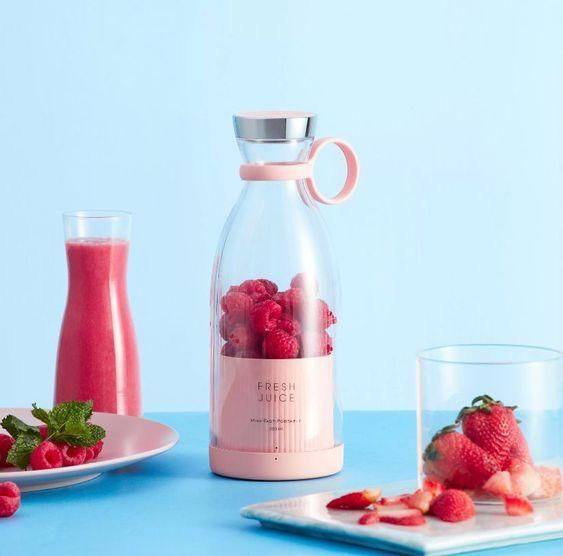 PORTABLE MINI JUICER BLENDER